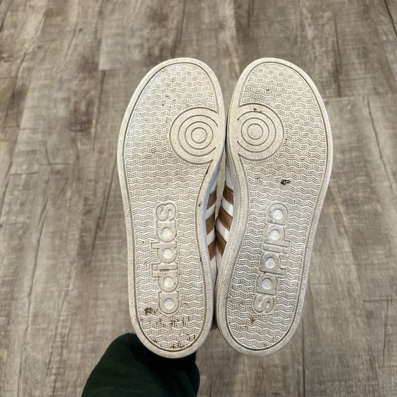 Adidas Baseline AQ0783 White Copper Sneakers Size 6 Big Kids‎ Lace Up Metallic - Picture 10 of 10